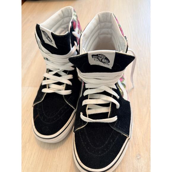 Vans Floral High Top Skate Shoes | Black & Pink Roses | UA 6 - Picture 2 of 8